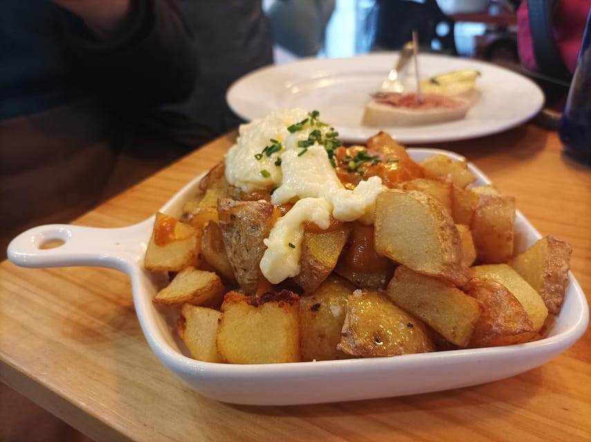 Valencia: Authentic Tapas & Drinks with a Local - Small Details That Make or Break Your Evening