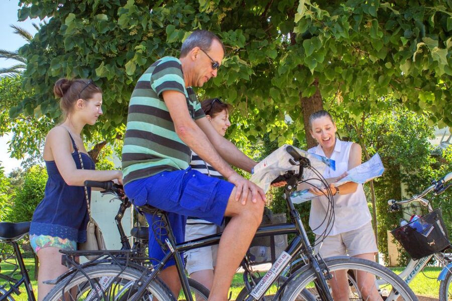 Valencia Bike Tour - Pace, Skill Level, and the Electric Bike Upgrade