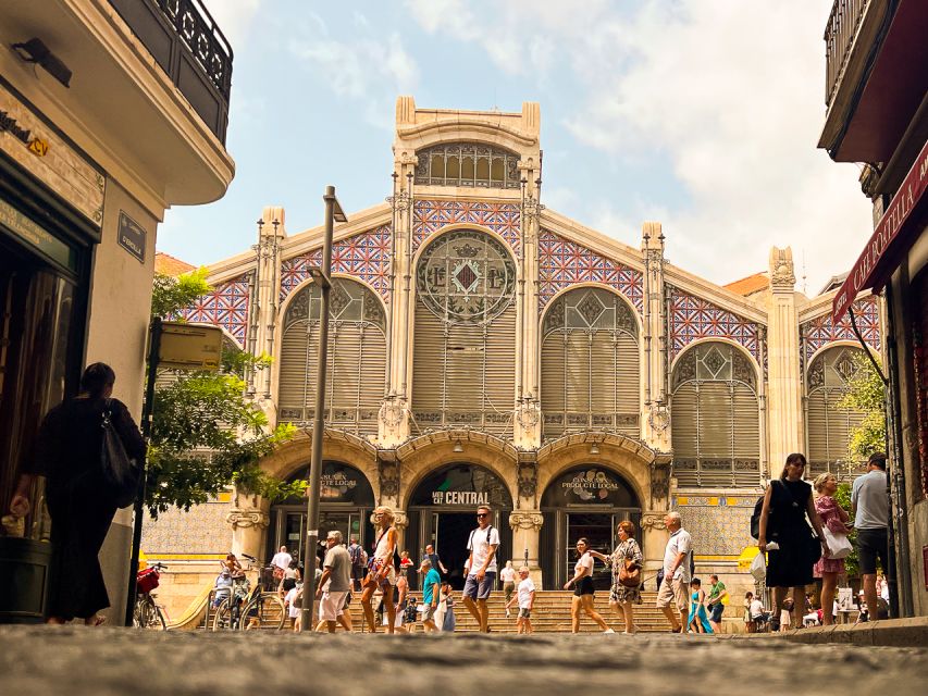 Valencia Bike Tours: City Highlights - Turia Gardens: the calm green corridor that makes biking feel effortless