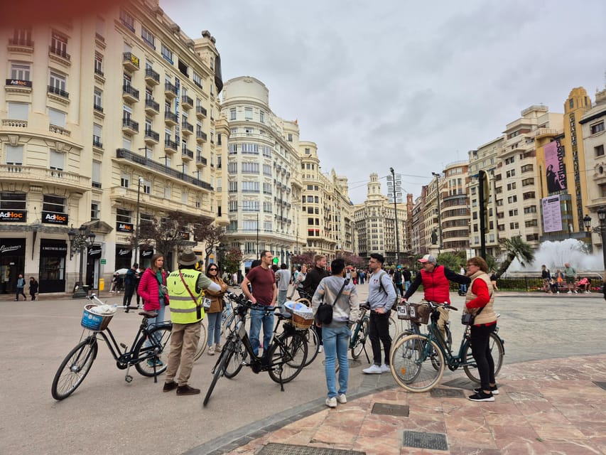 Valencia, Biketour of all the city with a local guide - Plaza de Toros de Valencia: history you can see before you learn it