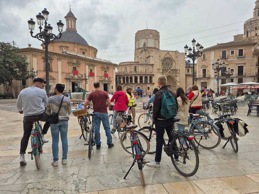 Valencia, Biketour of all the city with a local guide - Valentia under the streets, then modernist neighborhoods on top