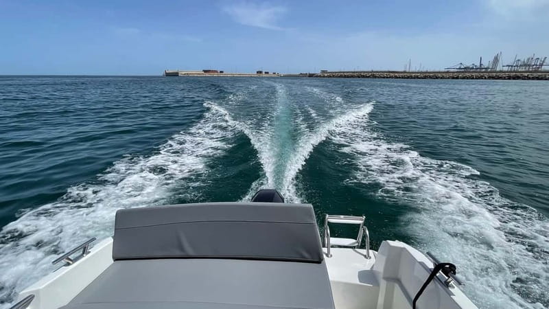 Valencia: Boat Rental without License - Your Time on the Water: Malvarrosa Anchors and Port Saplaya Stops