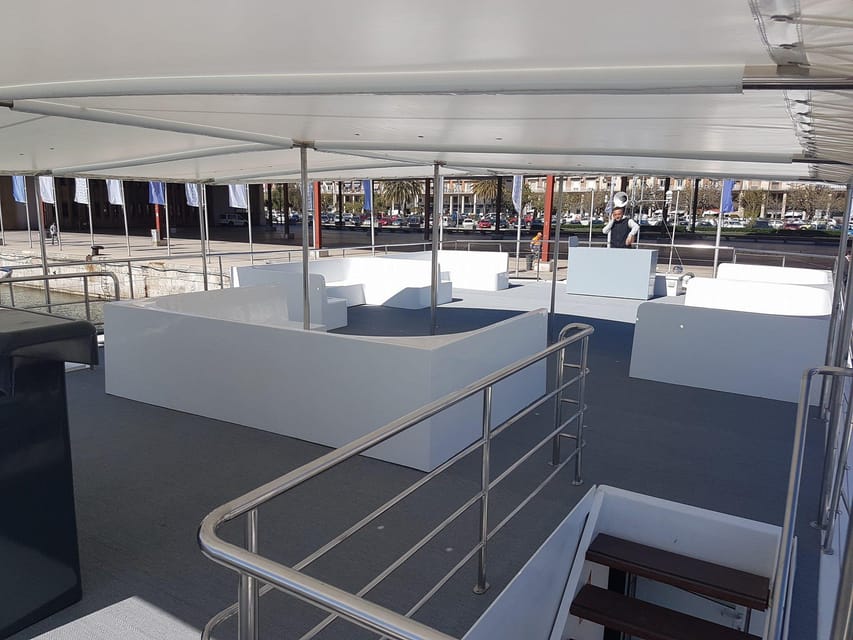 Valencia: Catamaran Cruise with Stop for Swimming - Views from the Boat, What Makes the Marina to Coast Segment Special