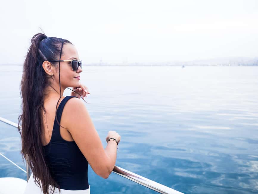 Valencia: Catamaran Cruise with Sunset Option - Price and value: what $17 buys you in real terms