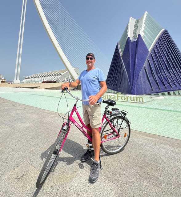 Valencia: City Highlights Guided Bike Tour - Key highlights worth building your plan around