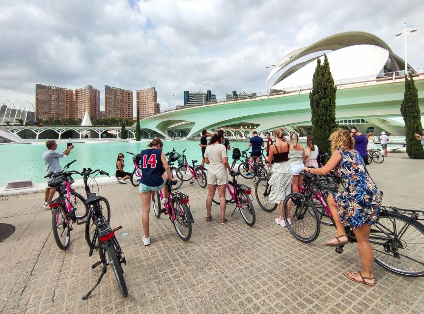 Valencia: City Highlights Guided Bike Tour - Crossing Pont de la Mar and looping back to City Hall
