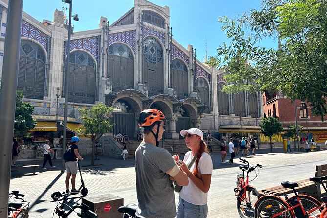 Valencia City Highlights in Guided Bike or E-Bike Tour - Key things to know before you ride