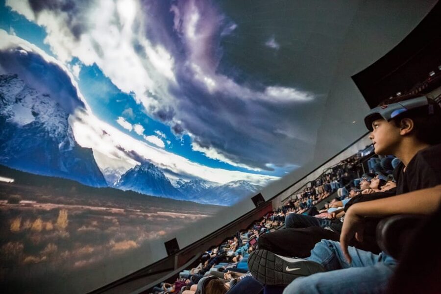 Valencia: City of Arts and Science 3D Movie at Hemisfèric - Ticket price and value: is $10 per person a good deal?