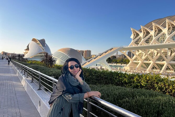 Valencia: City of Arts and Sciences Private Walking Tour - Your 2-hour route: Hemisfèric to Umbracle