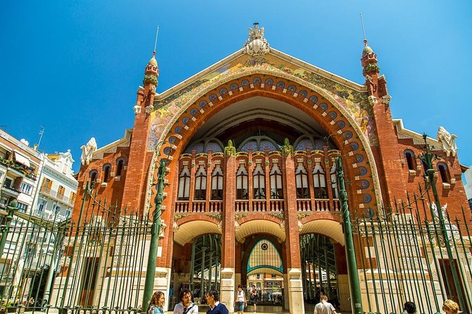 Valencia Complete Full Private Day with Hotel Pick up - Valencia Cathedral and the Holy Grail option with the 5€ add-on