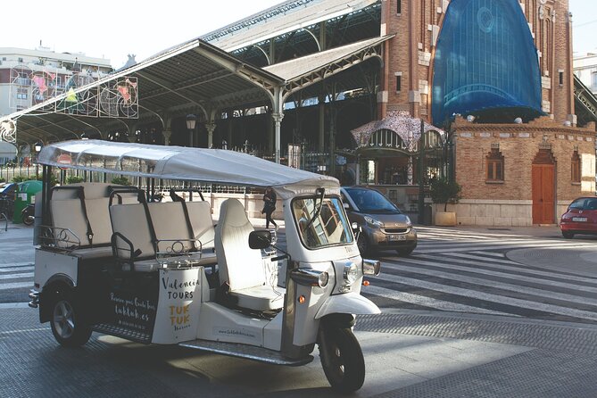 Valencia Complete Tour by Tuk Tuk - City of Arts and Sciences: Calatrava, Candela, and what you can do next