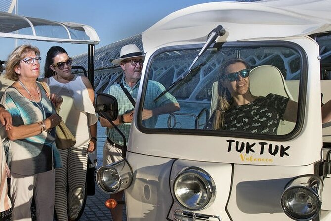 Valencia Complete Tour by Tuk Tuk - From Valencia Estación del Norte to Torres de Quart: the Old Town wall starts early