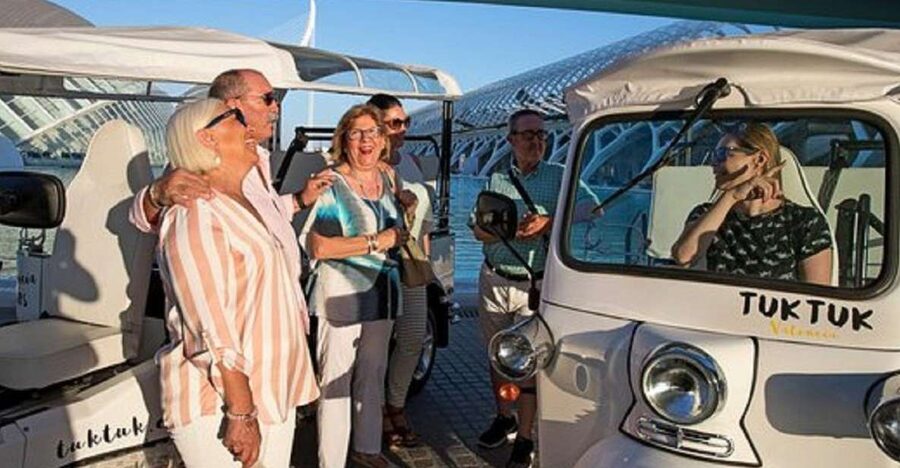 Valencia: Complete Tuk-Tuk Tour Around the City - Why a Valencia Tuk-Tuk Tour Feels Like a Shortcut
