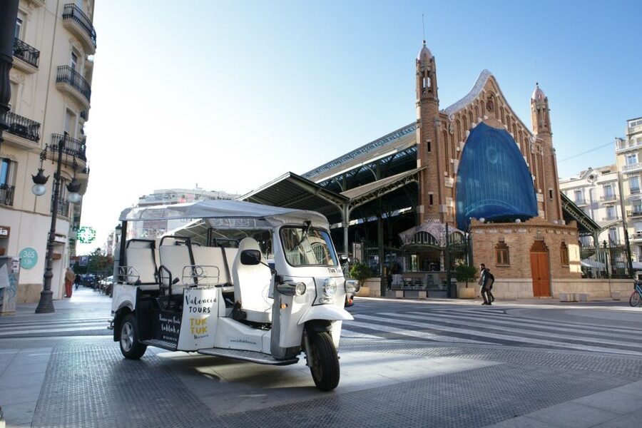 Valencia: Complete Tuk-Tuk Tour Around the City - The Colón Market Stop: Architecture, Food Energy, and Easy Photos