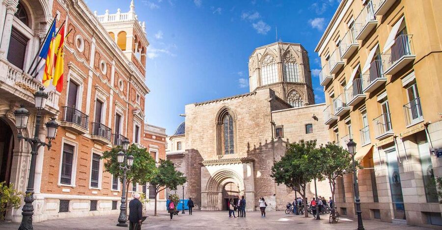 Valencia: Essentials and World Heritages Sites Walking Tour - Key highlights worth your time