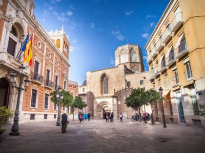 Essentials and World Heritages Sites Walking Tour