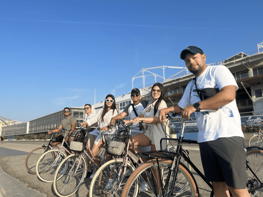 Valencia: Essentials Bike Tour from Ruzafa - Turia Gardens, the city’s long green pause