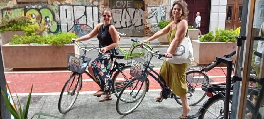 Valencia: Essentials Bike Tour from Ruzafa - Plaza de Toros and Estación del Norte: culture in two quick slices