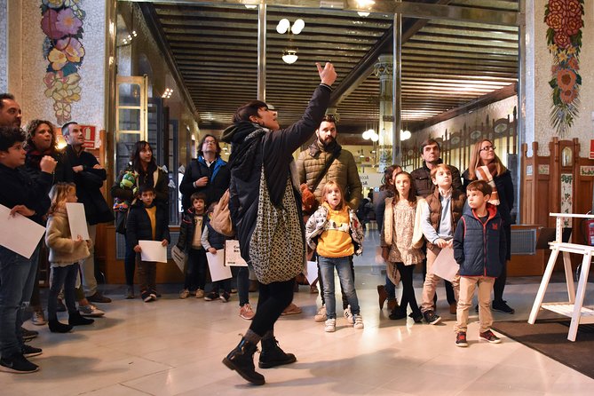 Valencia Family Tour Guided tour in Italian - A 2-hour Valencia walk that keeps kids moving (and listening)