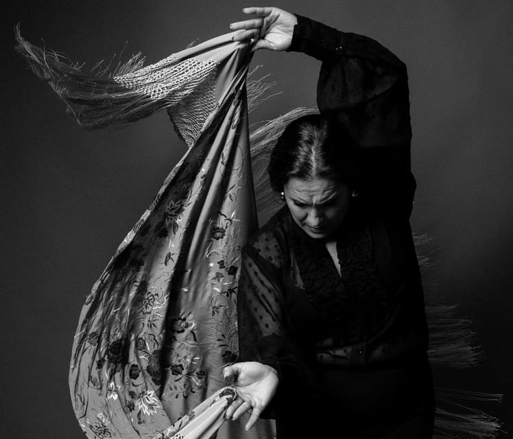 Valencia: Flamenco Show TEATRE TABLAO FLAMENCO in Teatro Talia - Key things I’d mark on your Valencia plan