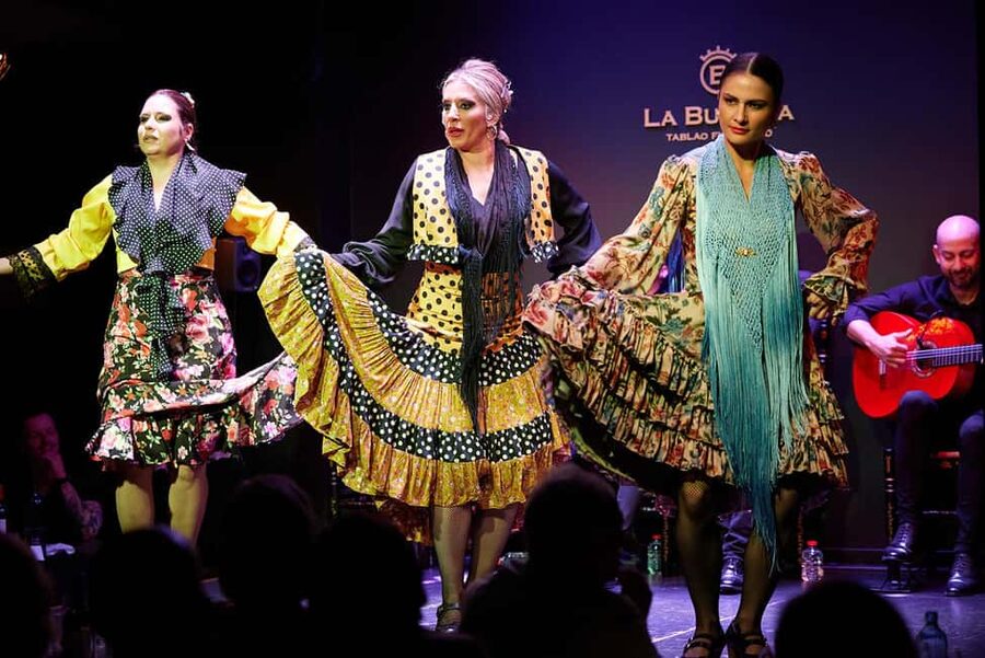 Valencia: Flamenco Show with Dinner at La Bulería - Key Things You Should Know Before You Go