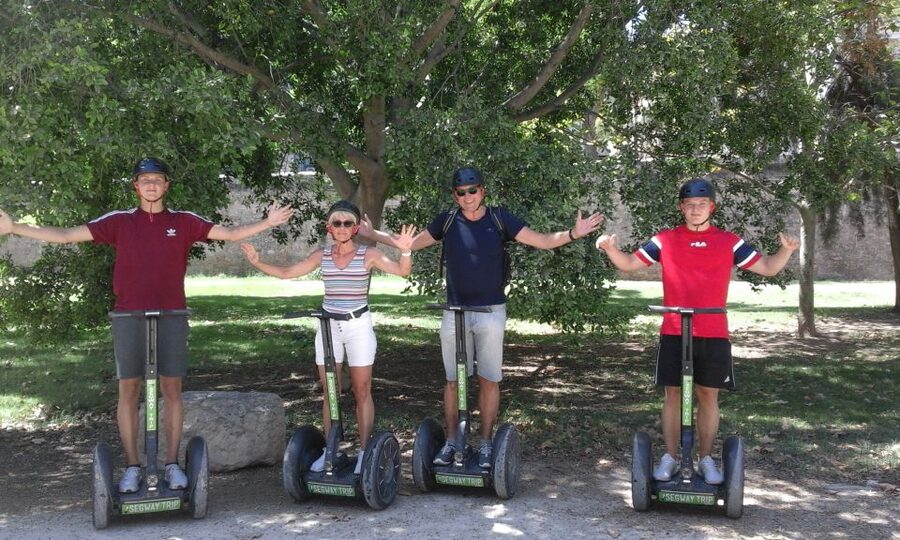 Valencia: Gardens Segway Tour 1h. - Training and first glides: getting confident quickly