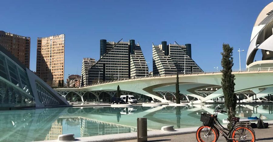 Valencia: Grand City Bike Tour on Bicycle, E-Bike or E-Step - Why This 3-Hour Valencia Bike Tour Works So Well