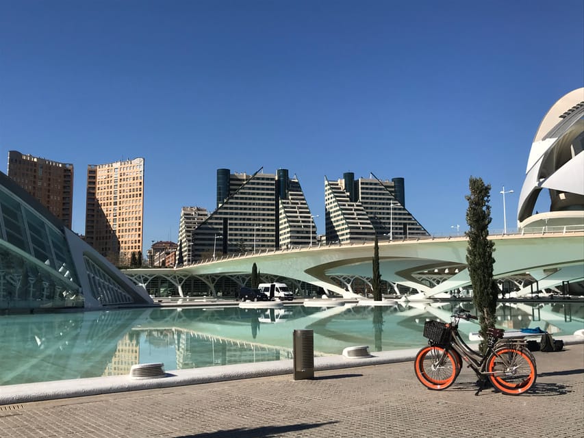 Valencia: Grand City Bike Tour on Bicycle, E-Bike or E-Step - Smart Things to Bring, and Rules That Keep It Smooth
