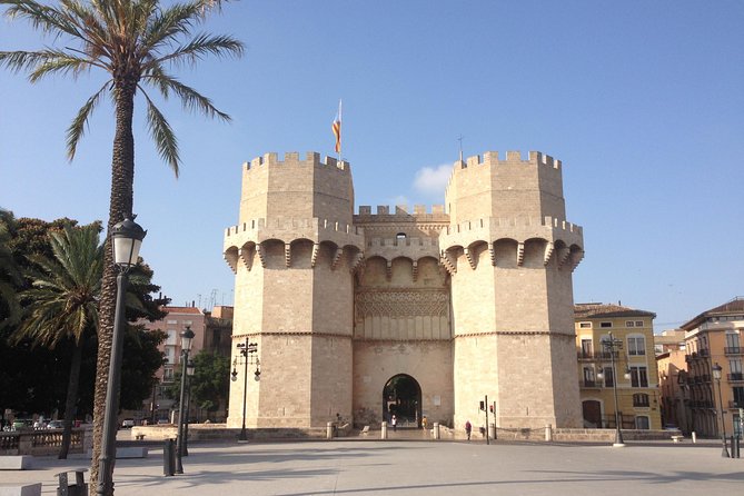 Valencia Guided City Tour - Stop-by-Stop: Valencia Cathedral, Holy Chalice, and the Big Ticket Moments