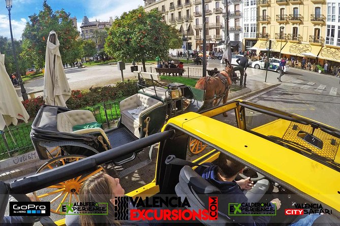 Valencia Highlights Tour by Jeep with Pick Up and Picnic - Cathedral Area, Old City Entry Points, and the Towers You Can’t Miss