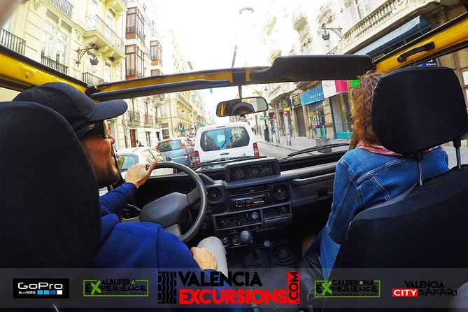 Valencia Highlights Tour by Jeep with Pick Up and Picnic - Mercat Central de Valencia and Plaza de la Reina: Start With the City’s Taste and Color