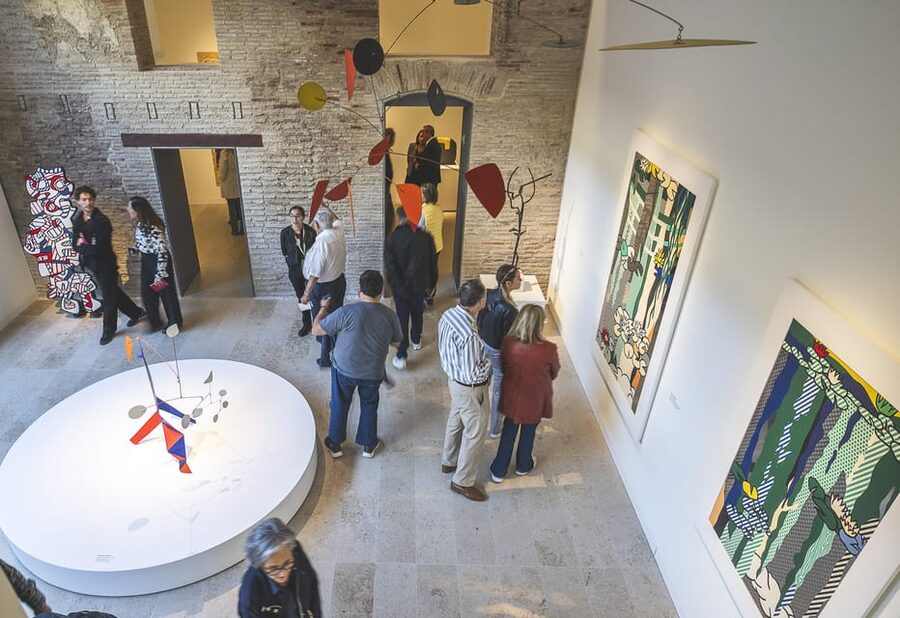Valencia: Hortensia Herrero Art Center Ticket or Guided Tour - Hortensia Herrero Art Center in Valeriola Palace: art plus archaeology