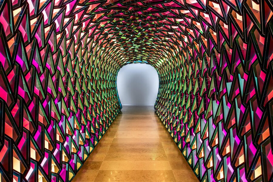 Valencia: Hortensia Herrero Art Center Ticket or Guided Tour - The palace as a tool: seeing modern art in historic rooms