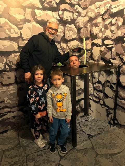 Valencia: Museo Iluziona Entry Ticket With Optional VR - Photo tips that help the illusions actually work