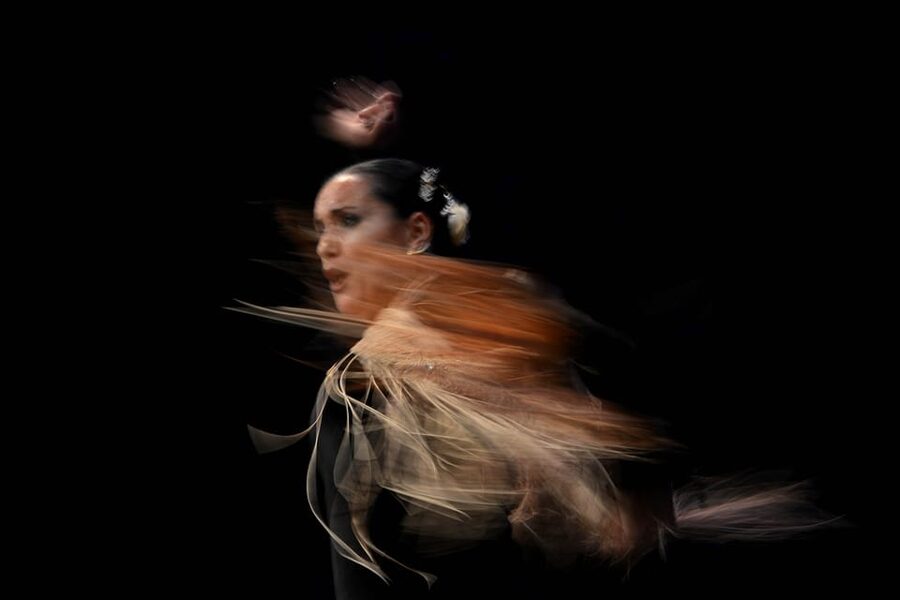 Valencia: New Flamenco Show in the Most Emblematic Theater of the City - The theater experience: sound, lighting, and stage size