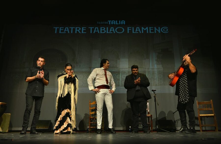 Valencia: New Flamenco Show in the Most Emblematic Theater of the City - How to make the most of your seat time