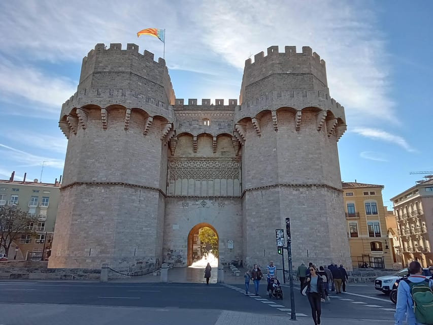 Valencia Old Town Guided Tour - L’Almoina and the Palace Marquis of Dos Aguas, Power and Origins in Stone
