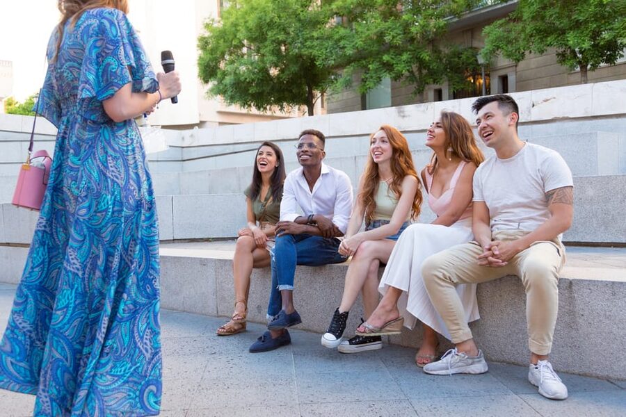 Valencia: Private Brunch Tour with Basic Spanish Learning - Practical tips to get more out of your 3 hours