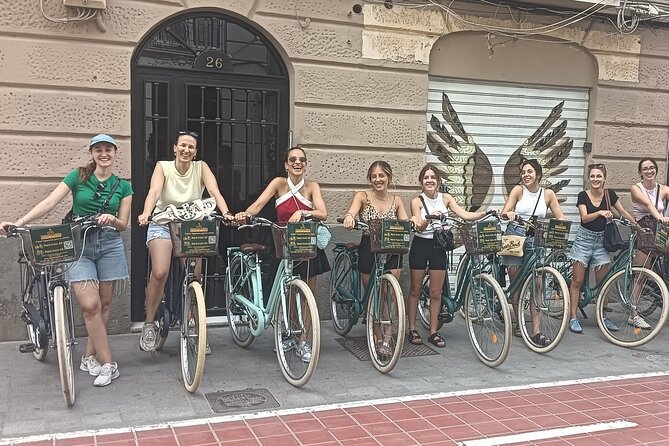 Valencia (Ruzafa): Guided Bike Tour of the city's highlights. - Plaza de la Virgen, Valencia Cathedral, and the Holy Grail Factor