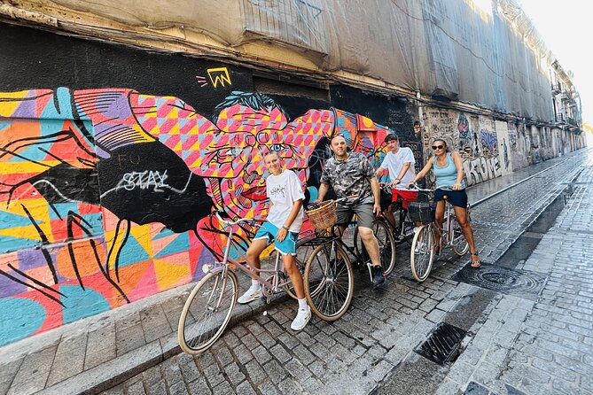 Valencia (Ruzafa): Guided Bike Tour of the city's highlights. - Serranos Towers and Turia Gardens, Valencia’s “Green Connector”