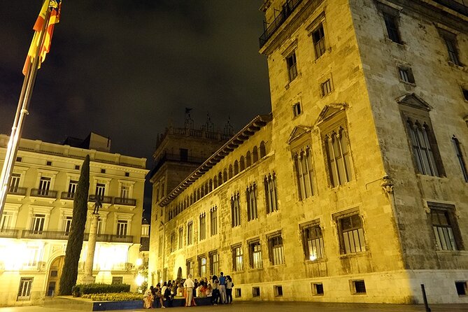 Valencia's Legends & Stories by Moonlight - Start Time, Route Flow, and Why It Matters at 10:00 pm