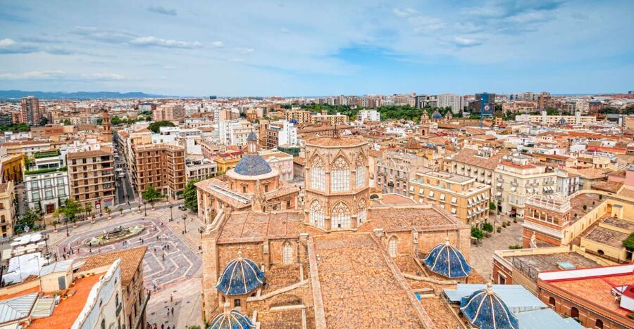 Valencia: Self-guided Audio Tour on Your Smartphone - A smart, self-guided Valencia plan you can start anytime