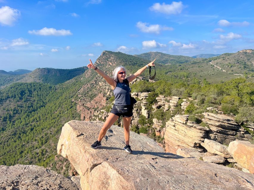 Valencia: Sierra Calderona & El Garbí Mountain hiking Tour - Eating, drinking, and what counts as lunch on this tour