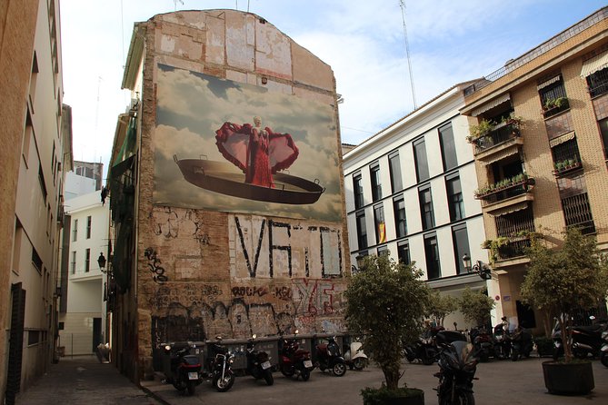 Valencia Street Art | Private Tour by Bike or Electric Ride - Why Valencia Street Art Feels Different From the Sights Bus Gets