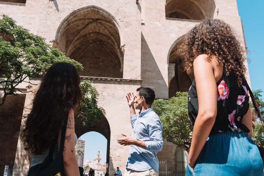 Valencia: Tapas and Drinks Evening Tour - Who this tour fits best (and who should skip it)
