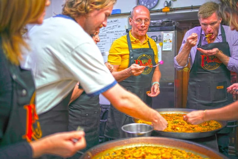 Valencia: Traditional Paella Cooking Class and Dinner - Key Things to Know Before You Go