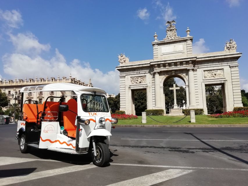 Valencia: Tuk Tuk City Tour - Pickup and the private feel, without the usual stress