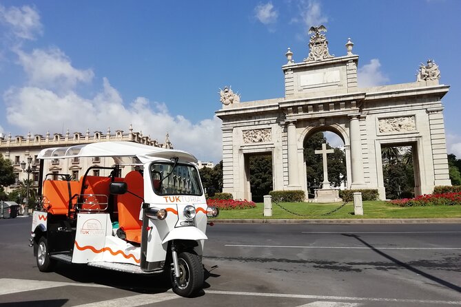Valencia: Tuk Tuk Full City Tour - Serranos Towers, Central Market, and the old town start that sets the tone