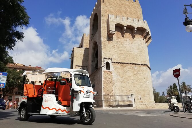 Valencia: Tuk Tuk Historical Tour - Price and value: what $26 gets you in real touring terms