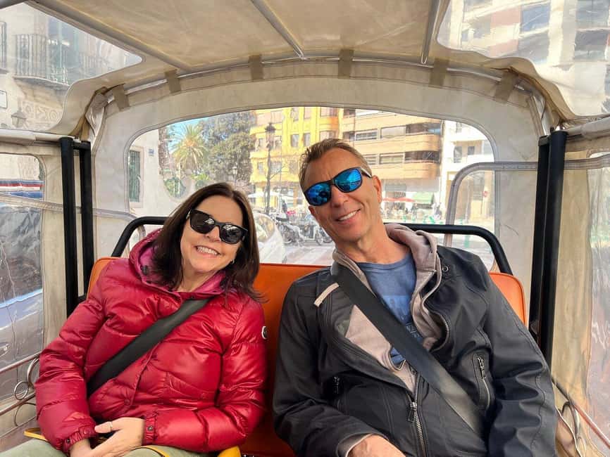 Valencia: Tuk Tuk Modern Tour - Juan Carlos I Royal Marina and beach district views with Mediterranean light